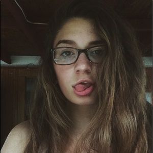 Meet your Posher, Maiah